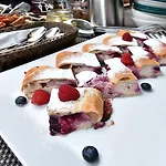 Aplend Kukucka Hotel 4*