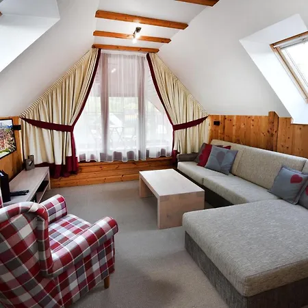 Aplend Kukučka Hotel 4*