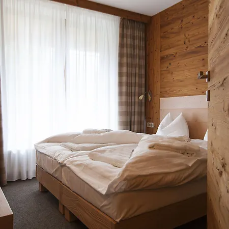 Aplend Kukučka 4*