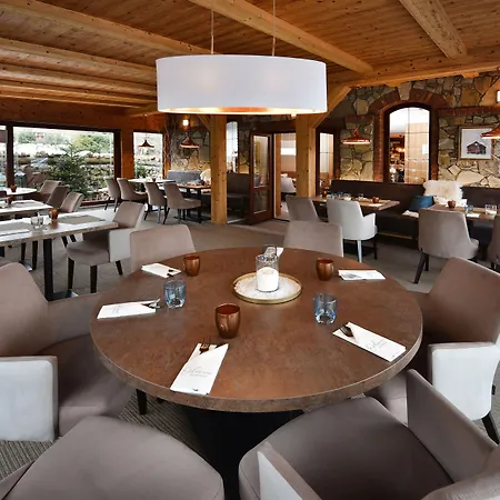 Aplend Kukucka Hotel 4*