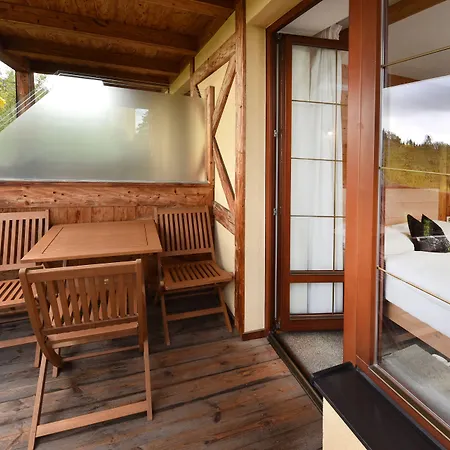 Aplend Kukucka Hotell